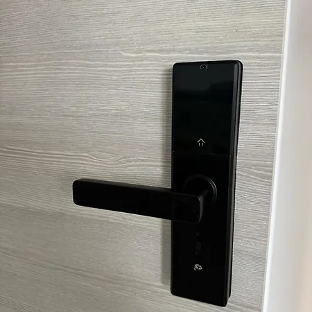 Aparthotel Zip 2*