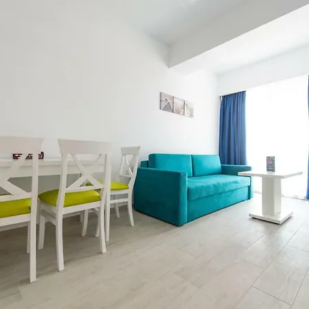 Zip Aparthotel