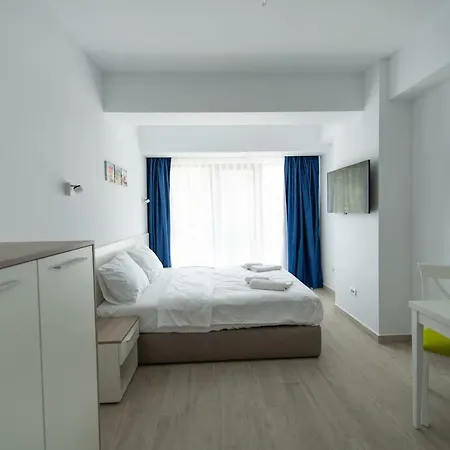 Zip 2* Mamaia